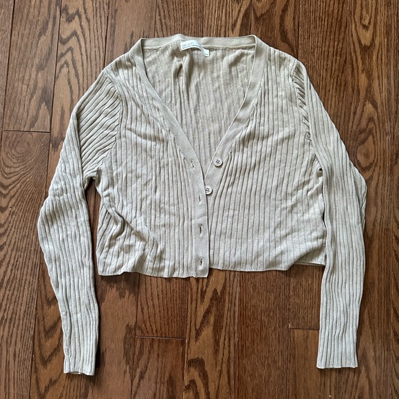 Oak and fort cropped cream polyester cardigan. - Picture 1 of 1